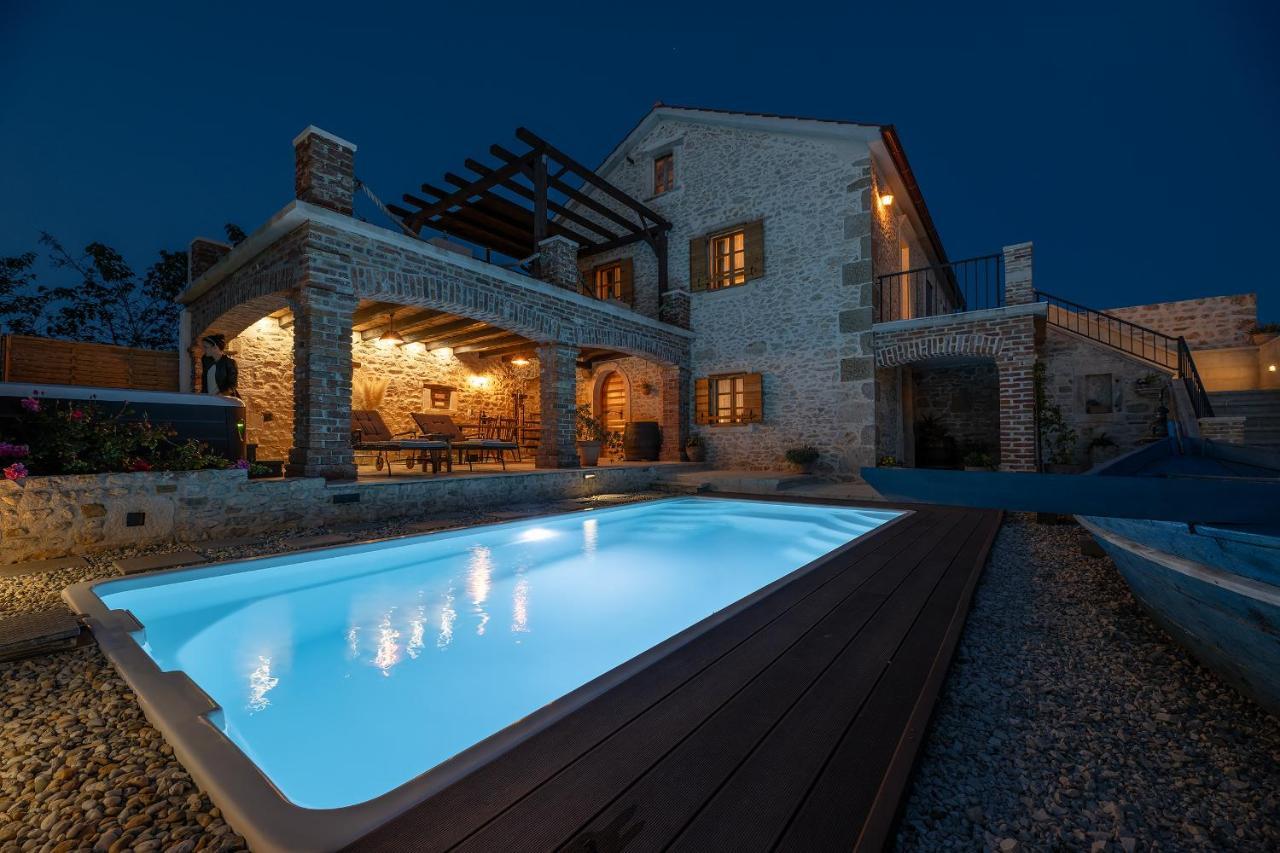 Villa Romantika Dalmacija Нин Экстерьер фото