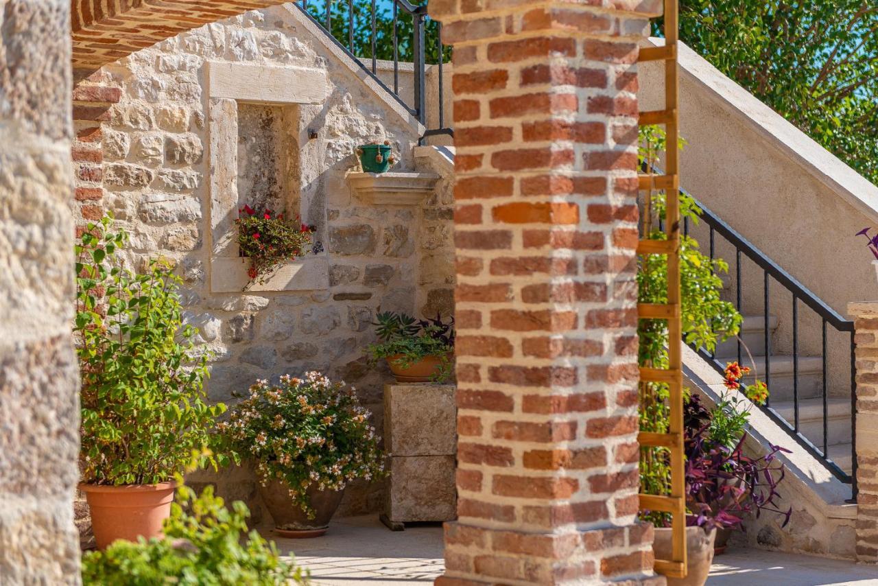 Villa Romantika Dalmacija Нин Экстерьер фото